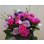 buchet cu bujori, trandafiri, lisianthus, lalele